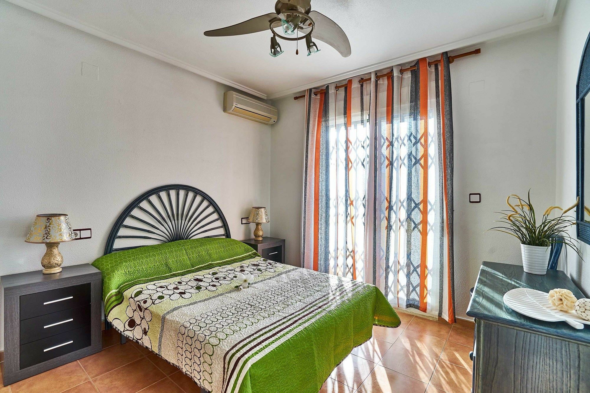 אוריהואלה Espanhouse Baikal 54 מראה חיצוני תמונה